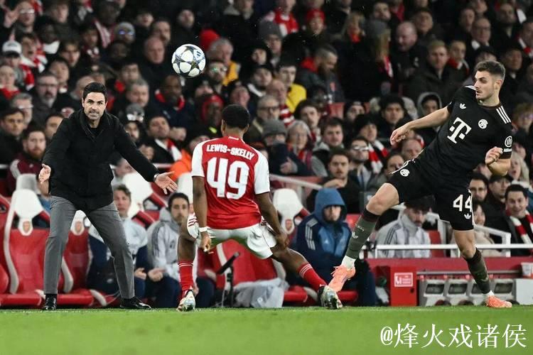 单场遭3次突破！枪手19岁小将表现失常 欧冠唯一失球